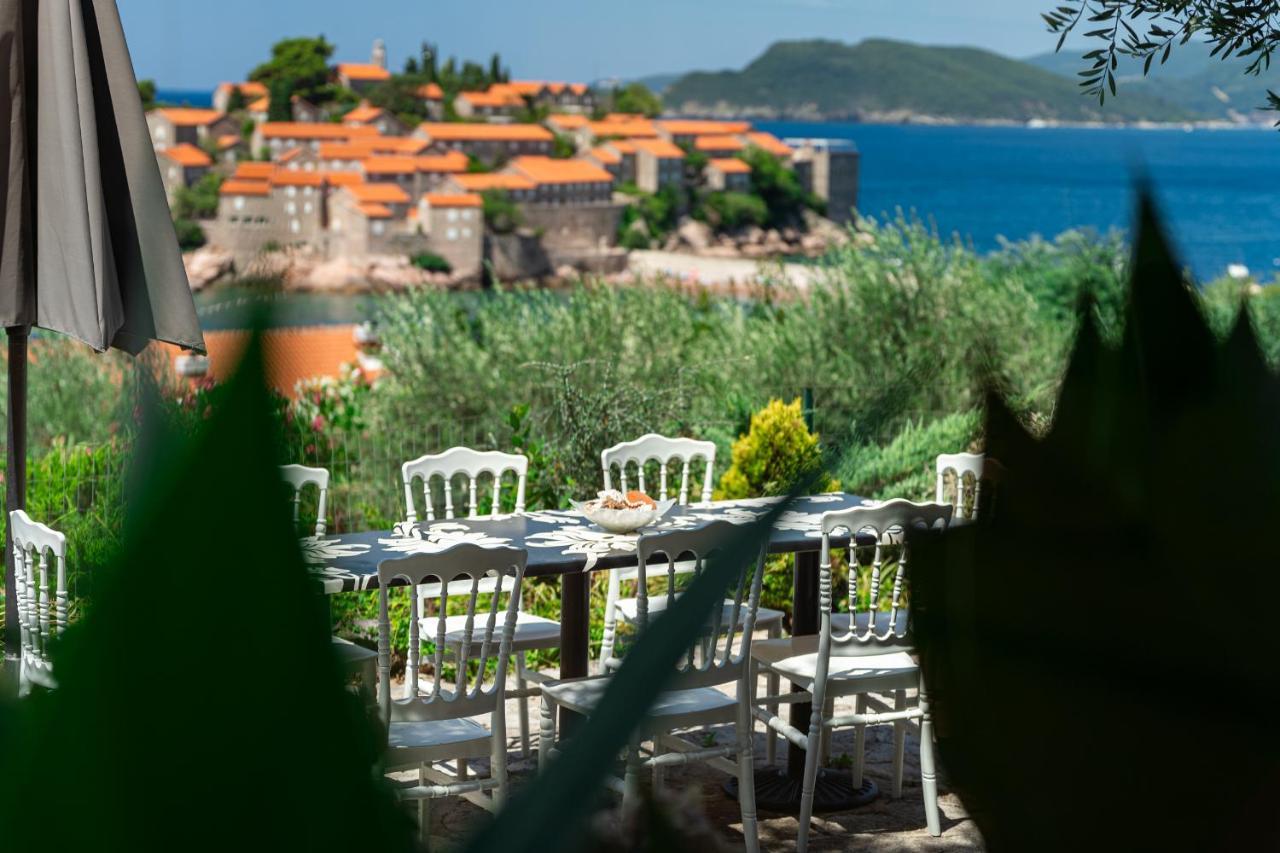 Sun Rose Apartments Sveti Stefan Exterior foto